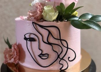 tort z naturalnymi kwiatami, cukiernia tychy, wypieki domowe